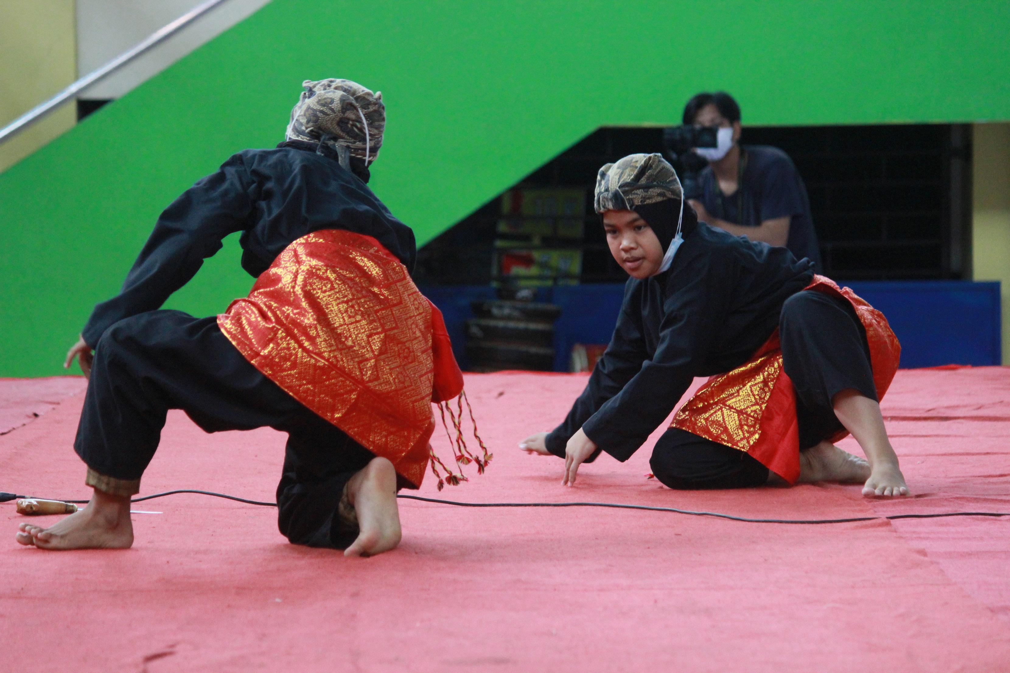photo #1